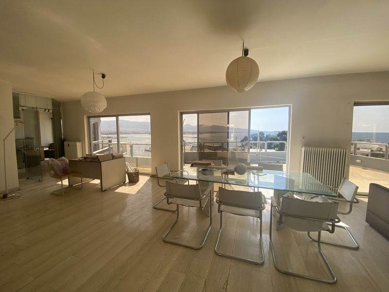(For Sale) Commercial Building || Piraias/Piraeus - 1.320 Sq.m, 3.500.000€ 