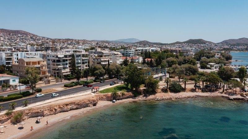 (For Sale) Residential Floor Apartment || East Attica/Voula - 364 Sq.m, 5 Bedrooms, 3.500.000€ 