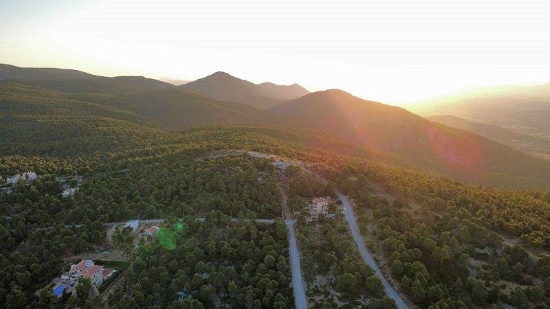 (Προς Πώληση) Αξιοποιήσιμη Γη Οικόπεδο || Ανατολική Αττική/Αφίδνες (Κιούρκα) - 1.034 τ.μ, 70.000€ 