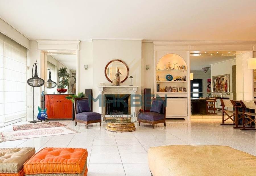 (For Rent) Residential Maisonette || Athens North/Ekali - 550 Sq.m, 4 Bedrooms, 4.000€ 