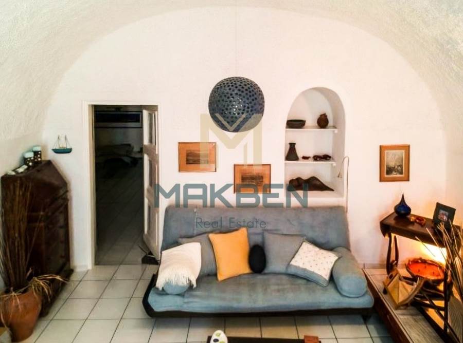(For Sale) Residential Detached house || Cyclades/Santorini-Thira - 69 Sq.m, 1 Bedrooms, 300.000€ 